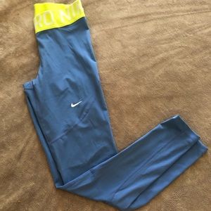 Nike pro leggings